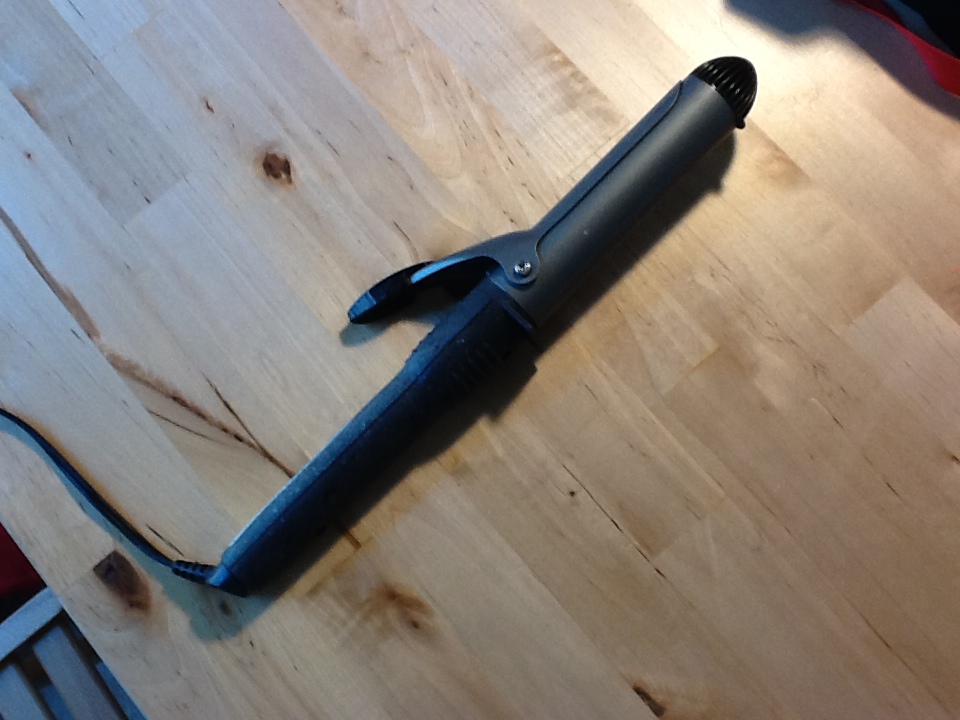 Appareils de coiffage à plaques pour le lissage des cheveux